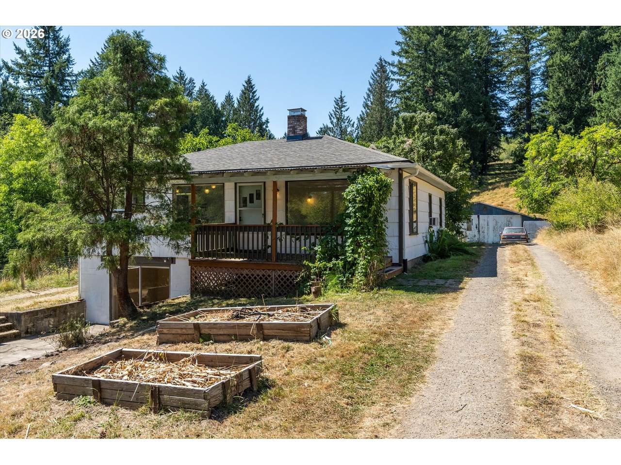 205 Maple Hill Rd - Photo 1