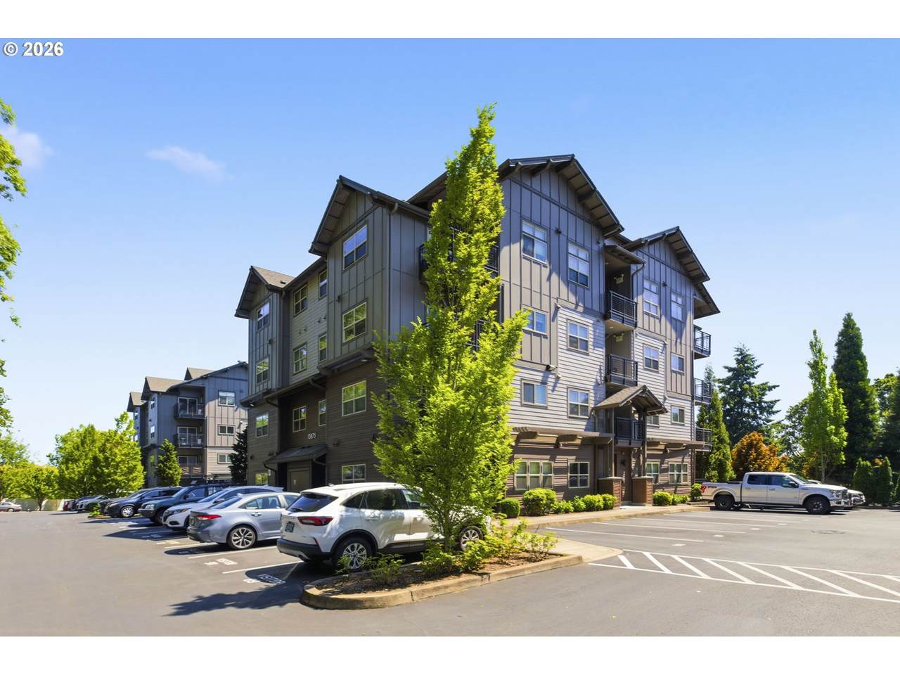 https://bt-photos.global.ssl.fastly.net/portland/1280_boomver_1_558736703-2.jpg