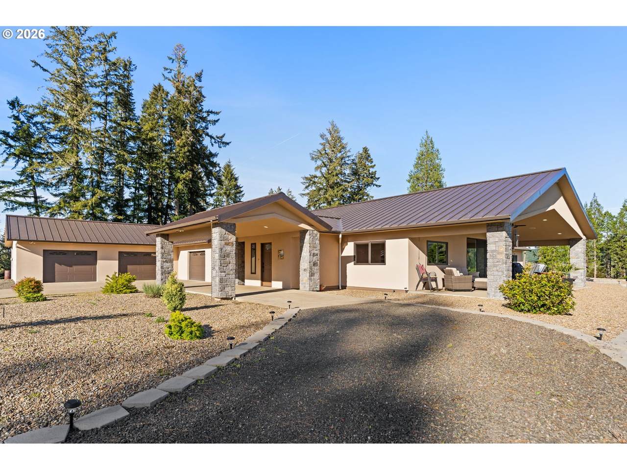https://bt-photos.global.ssl.fastly.net/portland/1280_boomver_1_559013794-2.jpg