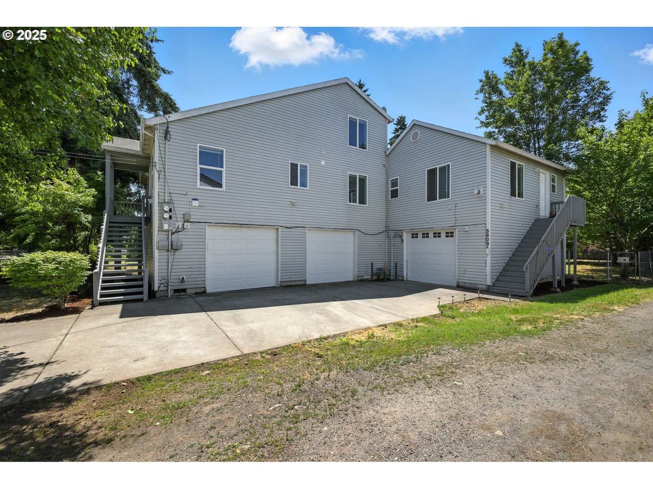 5609 117TH Ave - Photo 1