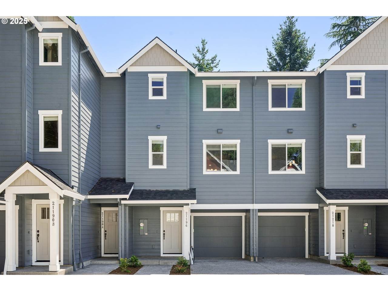 21196 Ortiz Ln - Photo 1