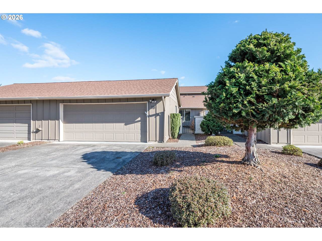 605 Peardale Ln - Photo 1