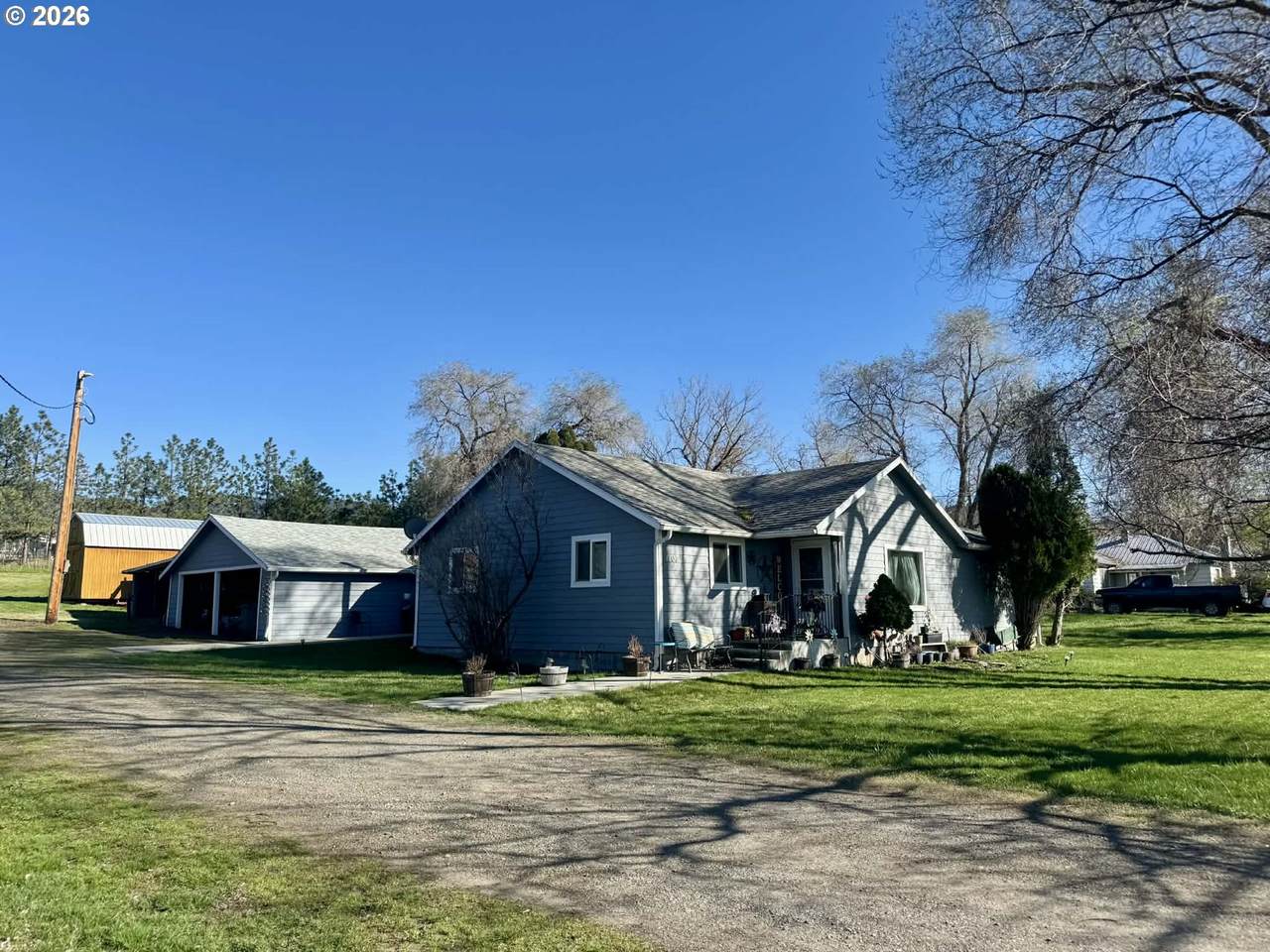 1107 Jasper St - Photo 1