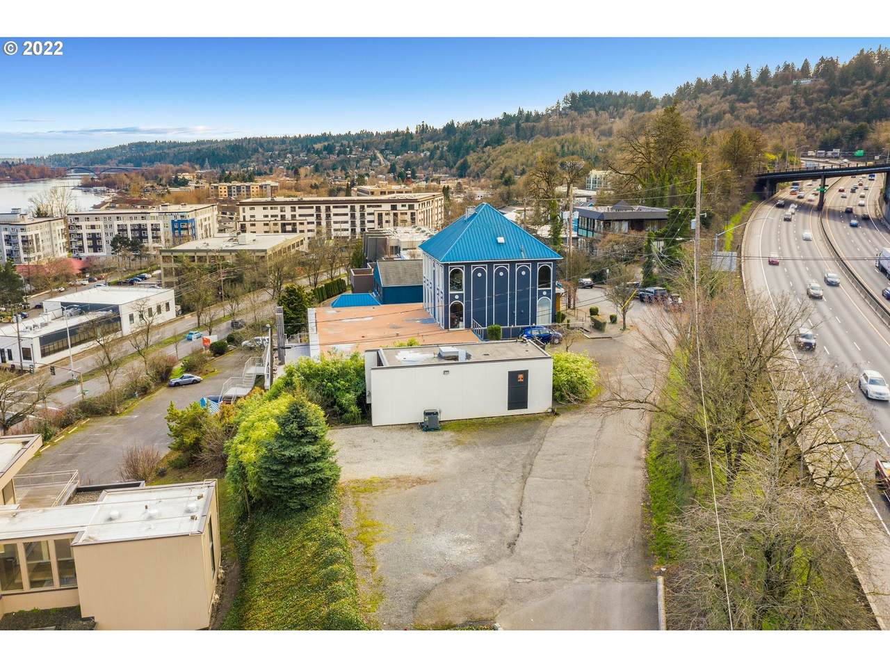 https://bt-photos.global.ssl.fastly.net/portland/1280_boomver_1_563833911-2.jpg
