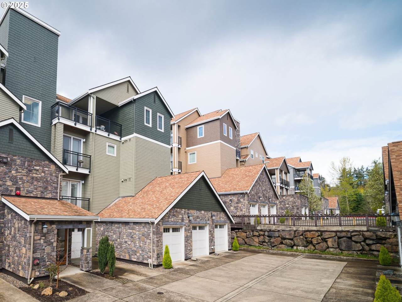 11703 Crested Eagle Ln - Photo 1