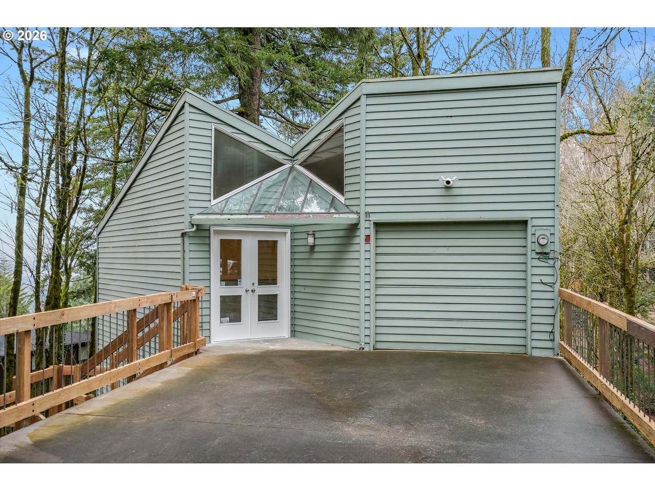 3306 Fairmount Blvd - Photo 1