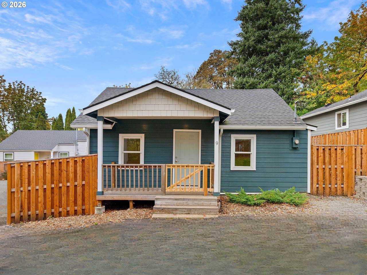 2311 6th Ave - Photo 1