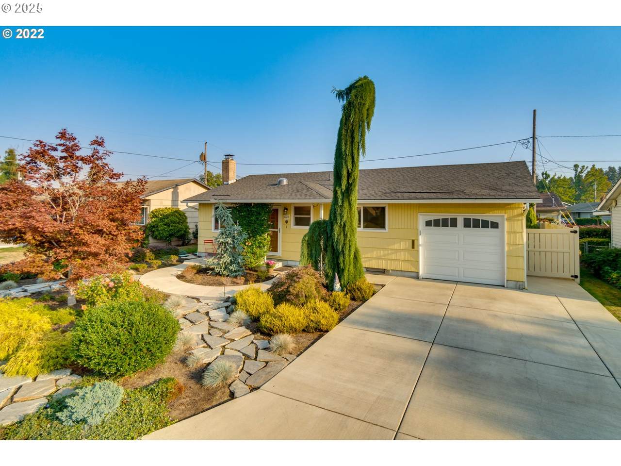 1174 Dellmoor Way - Photo 1