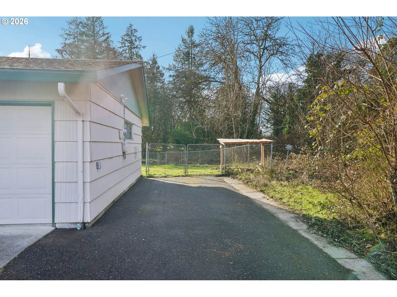 https://bt-photos.global.ssl.fastly.net/portland/1280_boomver_1_571603221-2.jpg