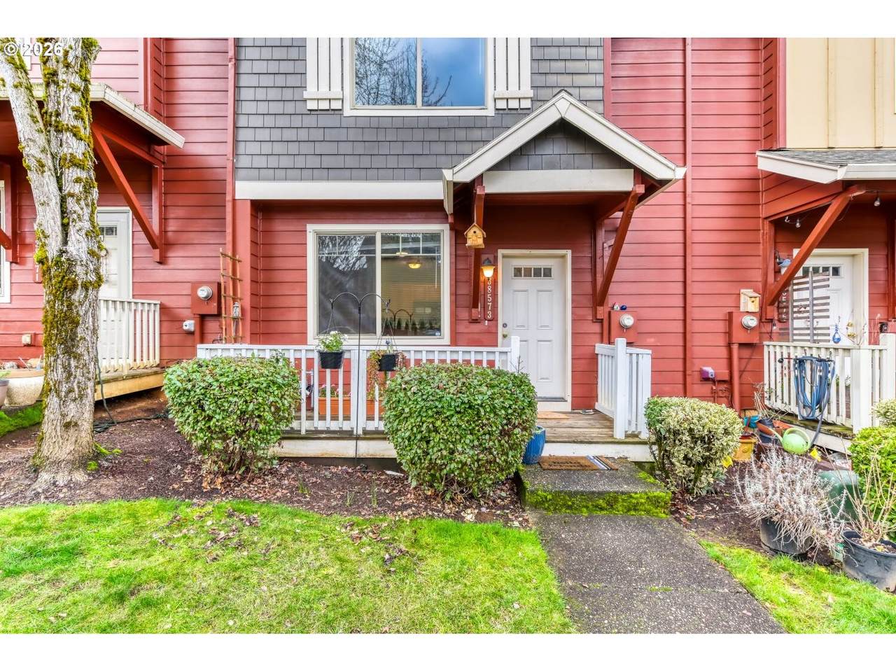 https://bt-photos.global.ssl.fastly.net/portland/1280_boomver_1_572288290-2.jpg