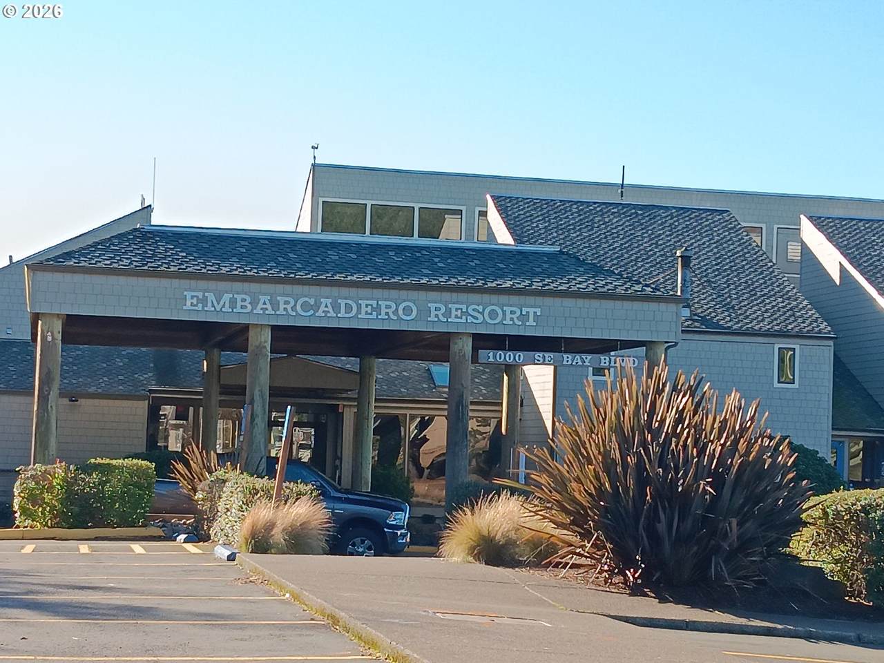 1000 Bay Blvd - Photo 1