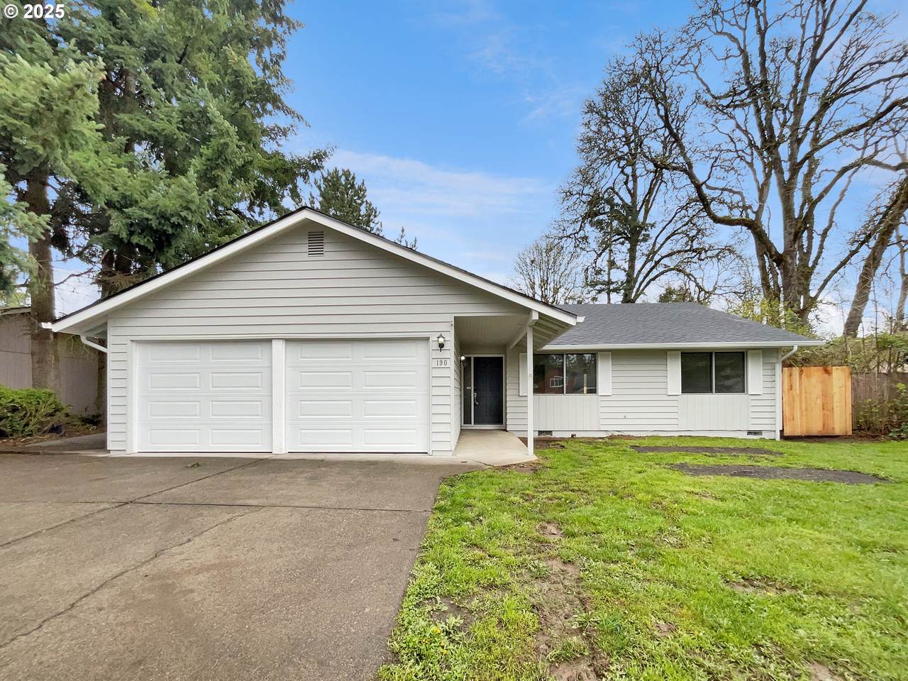 190 32ND Ave - Photo 1