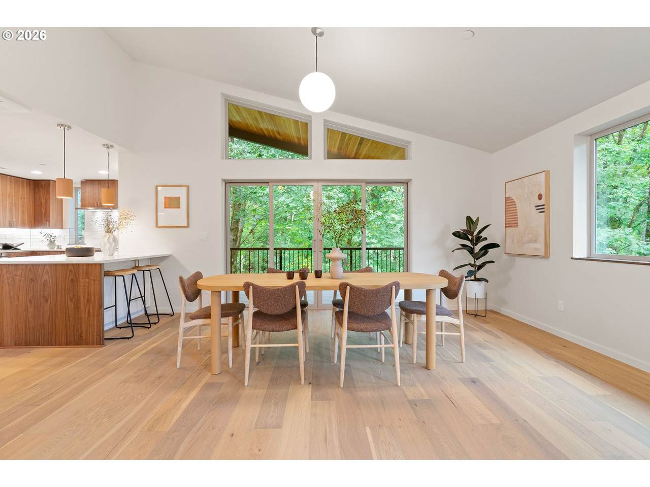 https://bt-photos.global.ssl.fastly.net/portland/1280_boomver_1_575800714-2.jpg