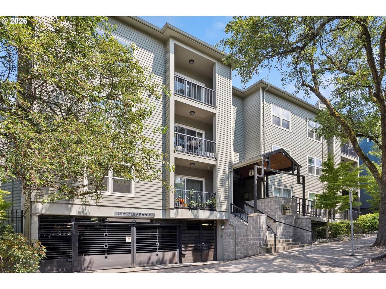 1441 Clay St - Photo 1