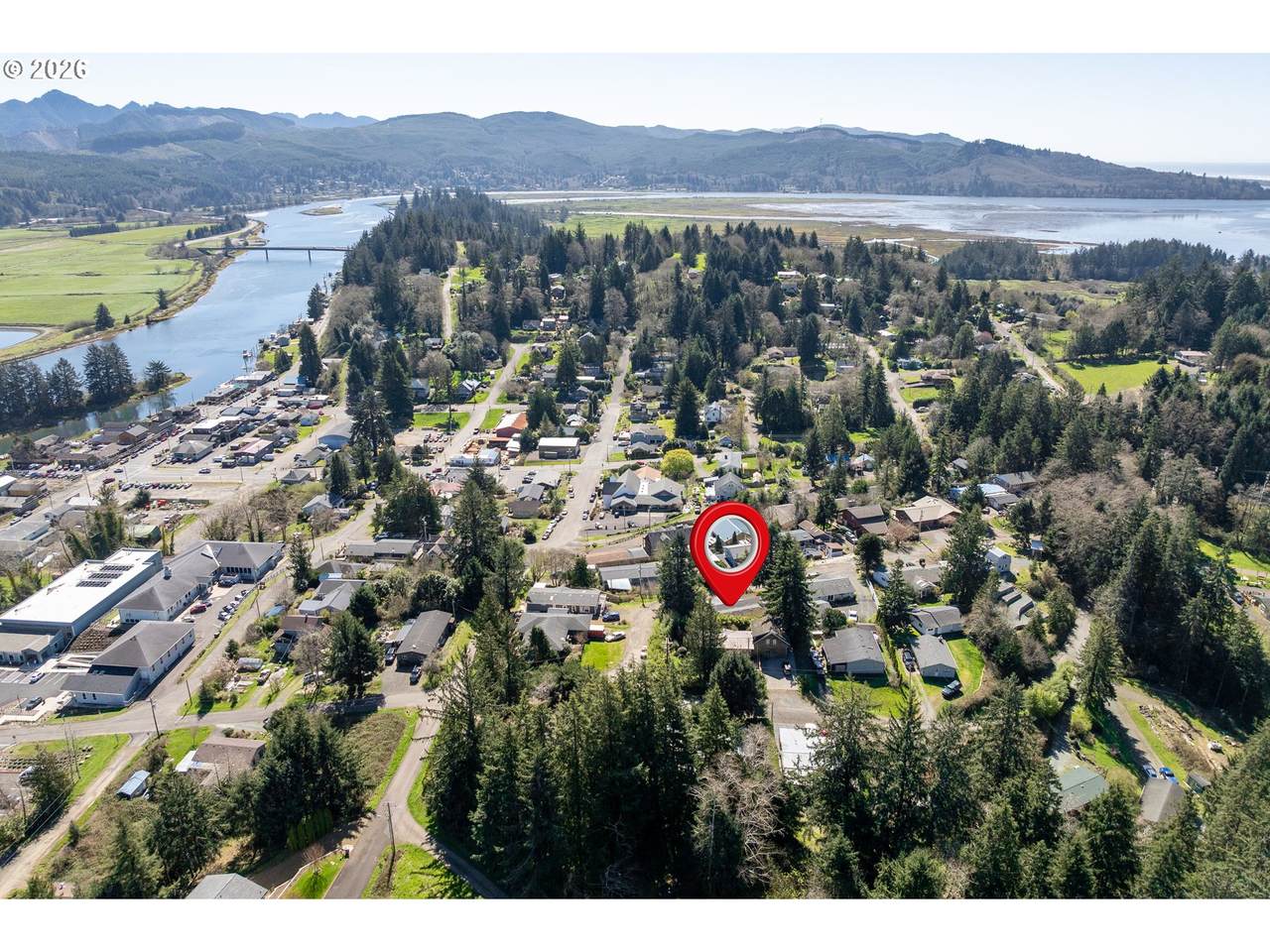 https://bt-photos.global.ssl.fastly.net/portland/1280_boomver_1_578289199-2.jpg