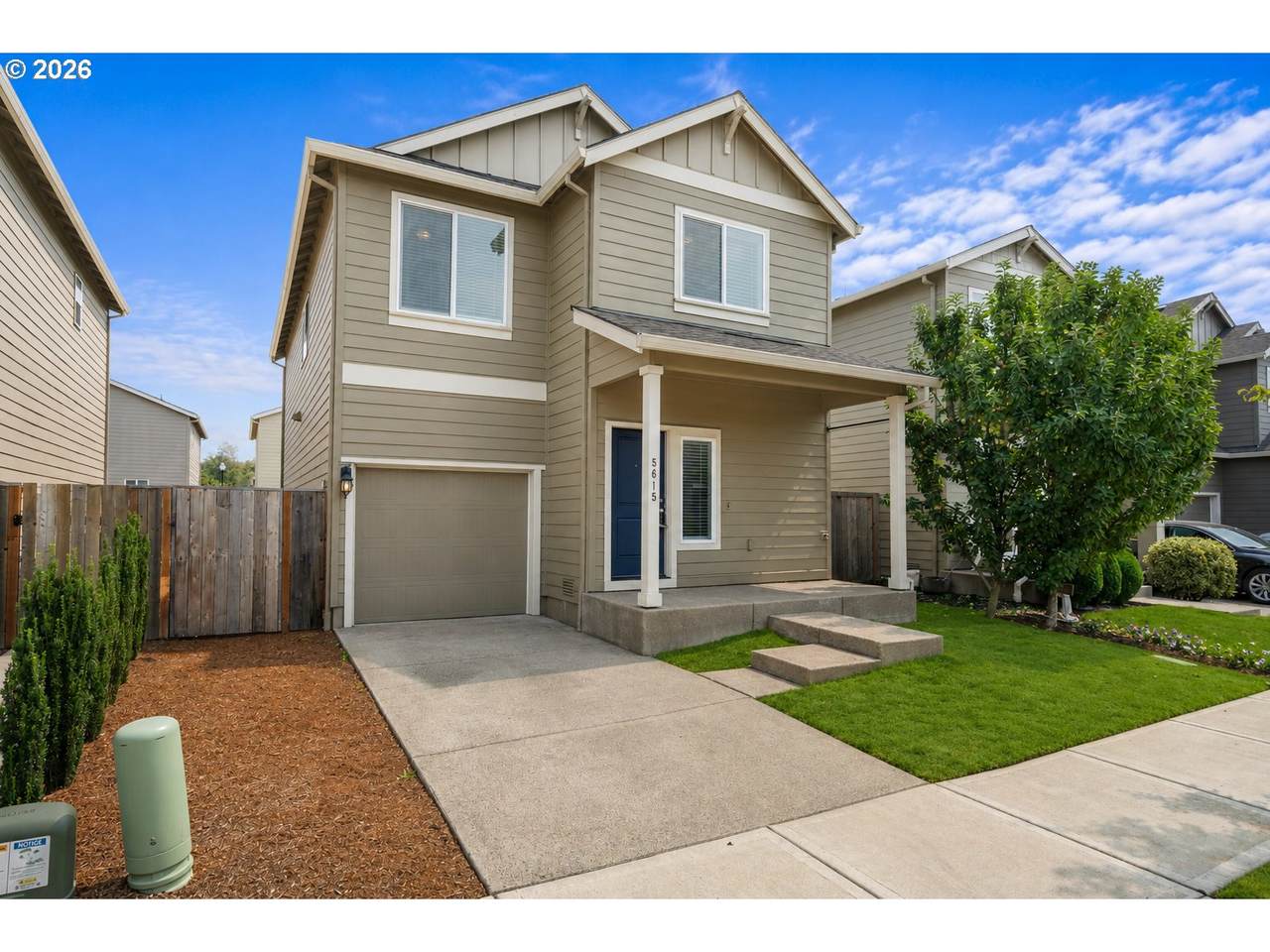 https://bt-photos.global.ssl.fastly.net/portland/1280_boomver_1_579662209-2.jpg