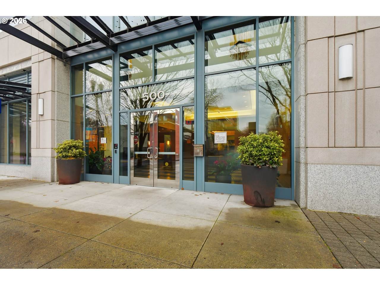https://bt-photos.global.ssl.fastly.net/portland/1280_boomver_1_579796932-2.jpg