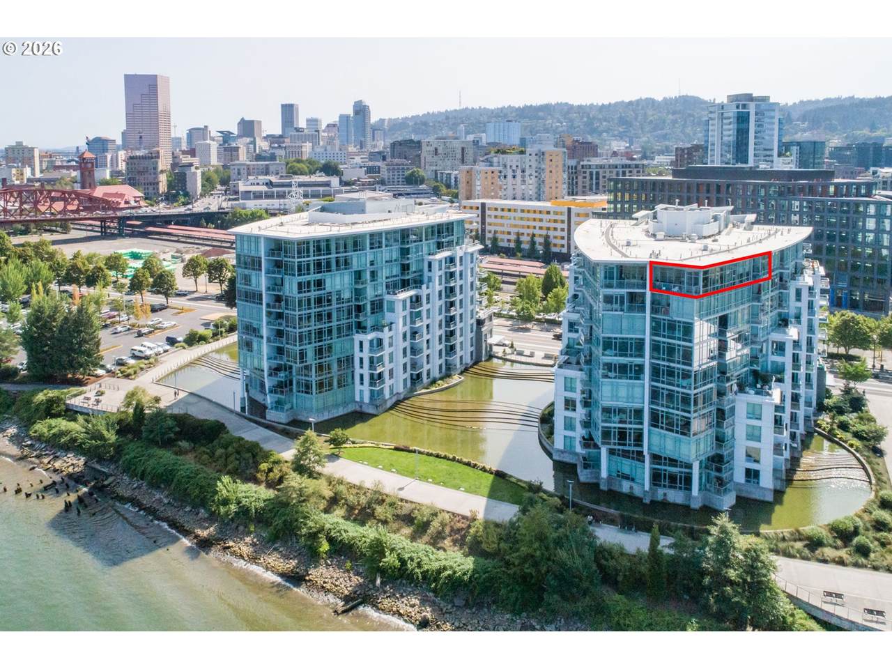 1310 Naito Pkwy - Photo 1