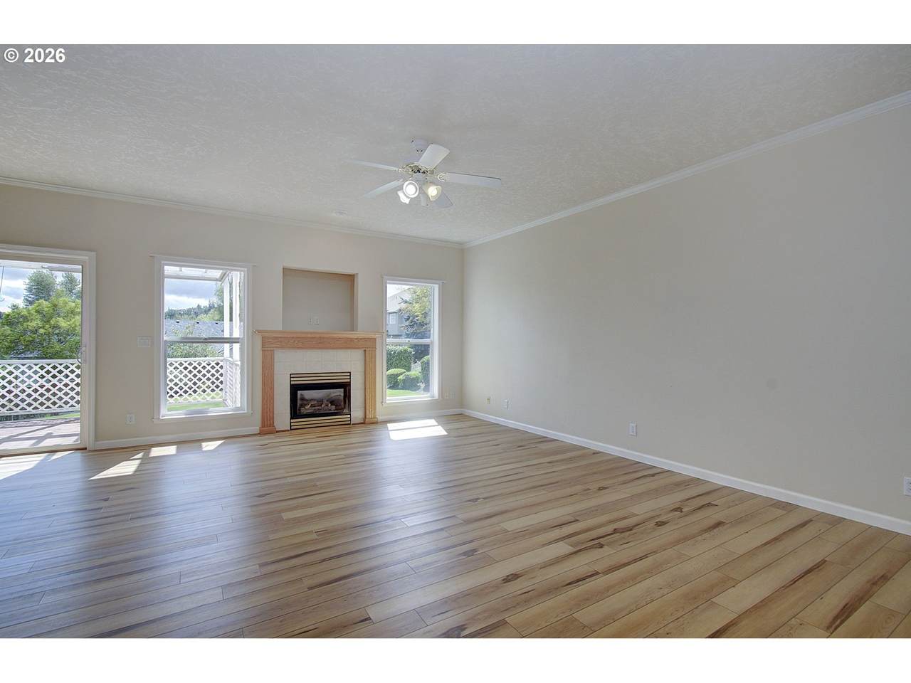 https://bt-photos.global.ssl.fastly.net/portland/1280_boomver_1_580775139-2.jpg