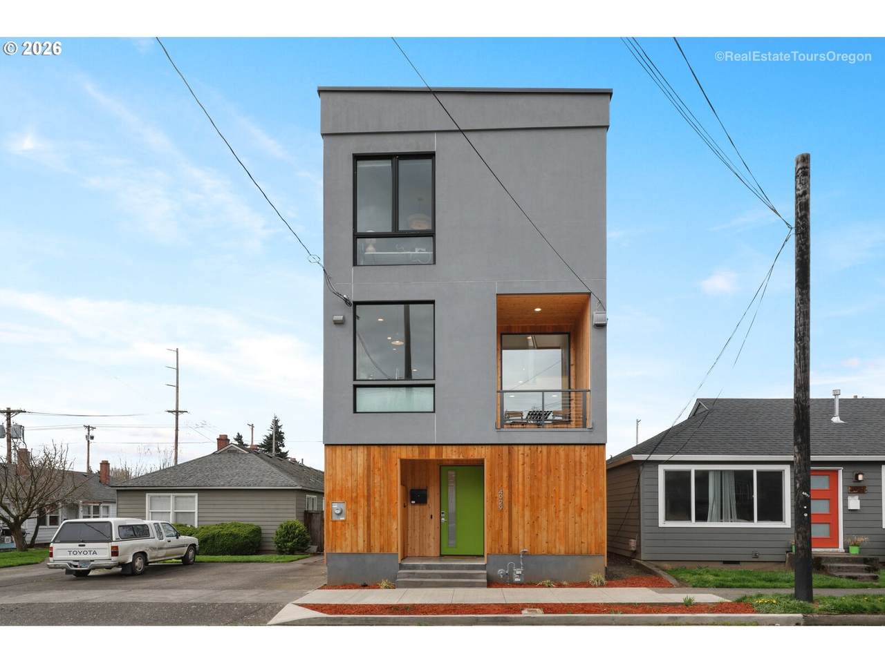 4929 Maryland Ave - Photo 1