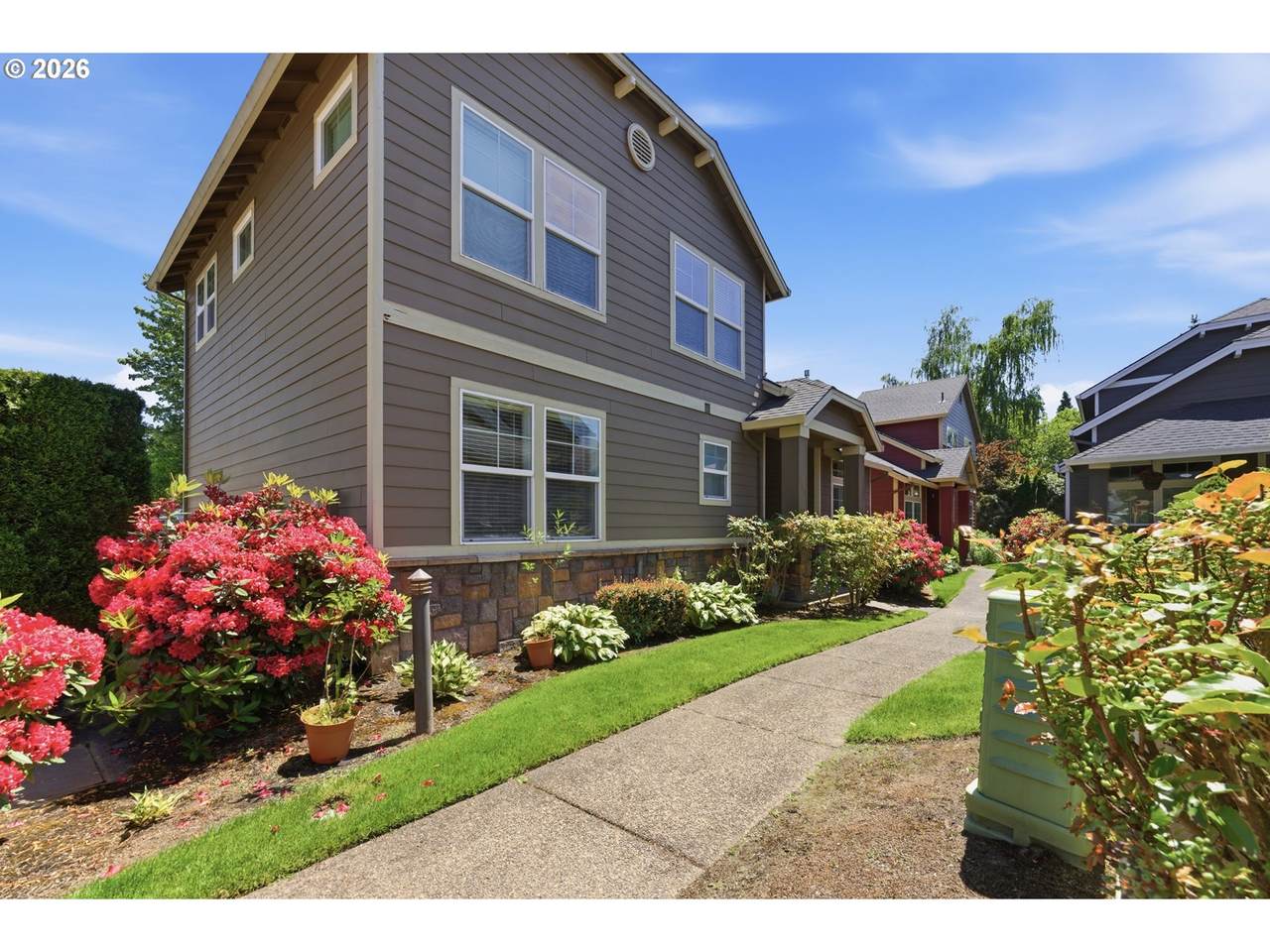 https://bt-photos.global.ssl.fastly.net/portland/1280_boomver_1_582773870-2.jpg