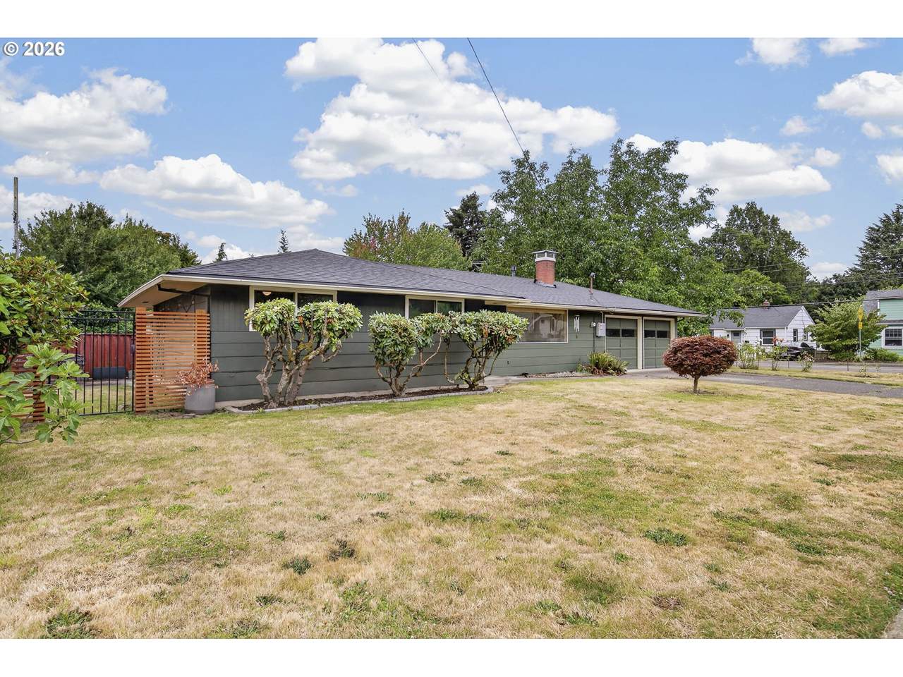 https://bt-photos.global.ssl.fastly.net/portland/1280_boomver_1_582913061-2.jpg