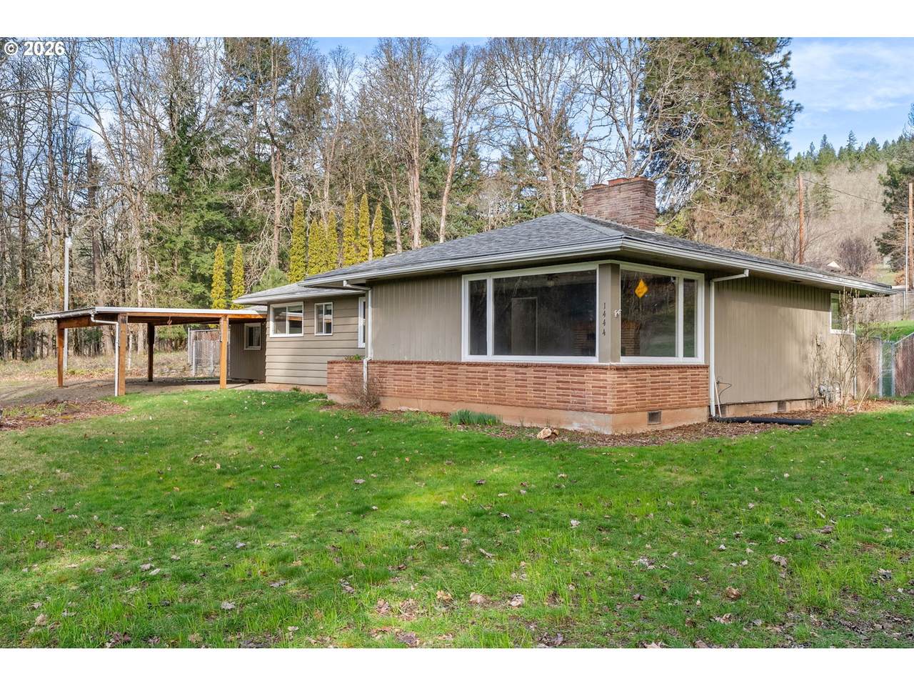 1444 Main Ave - Photo 1