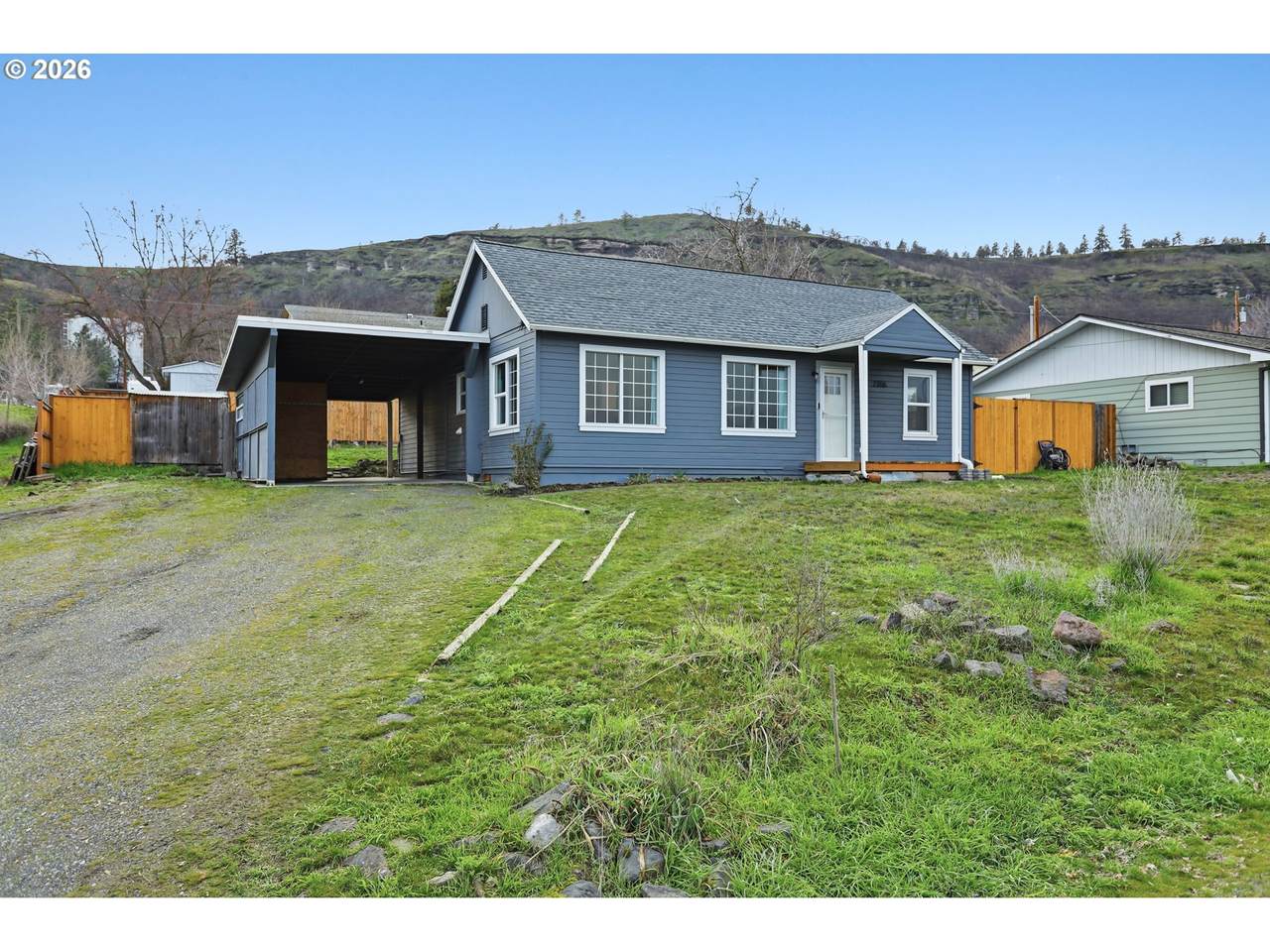 2306 13TH St - Photo 1