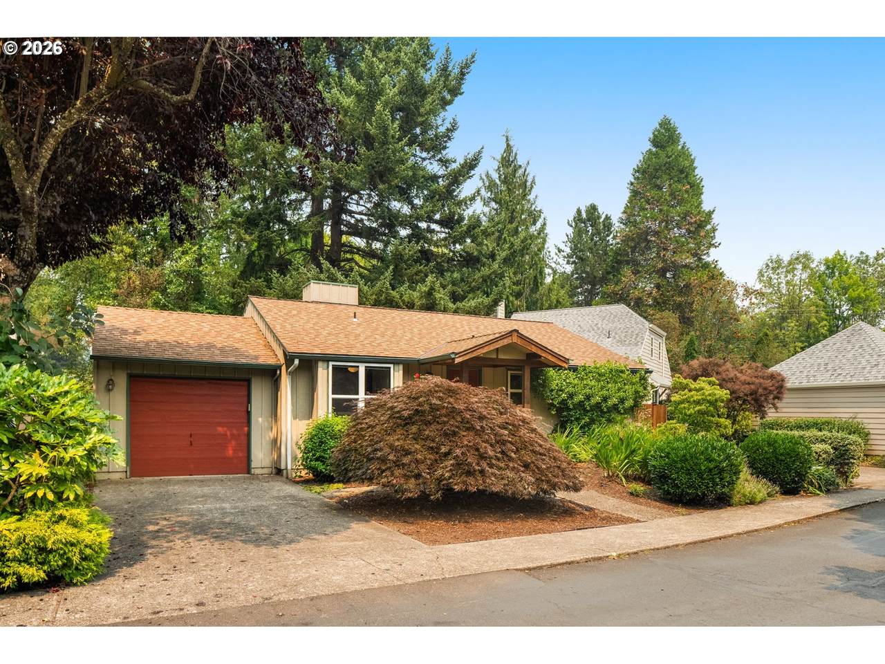 https://bt-photos.global.ssl.fastly.net/portland/1280_boomver_1_586274887-2.jpg
