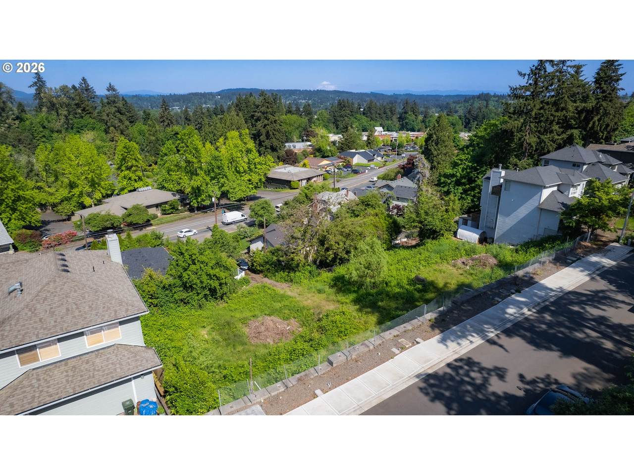  Broadway - Photo 1