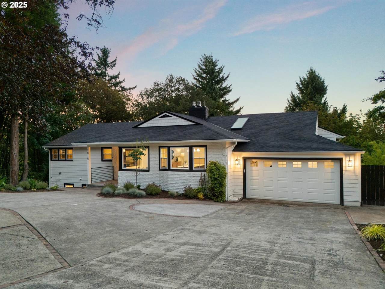 1015 Southshore Blvd - Photo 1