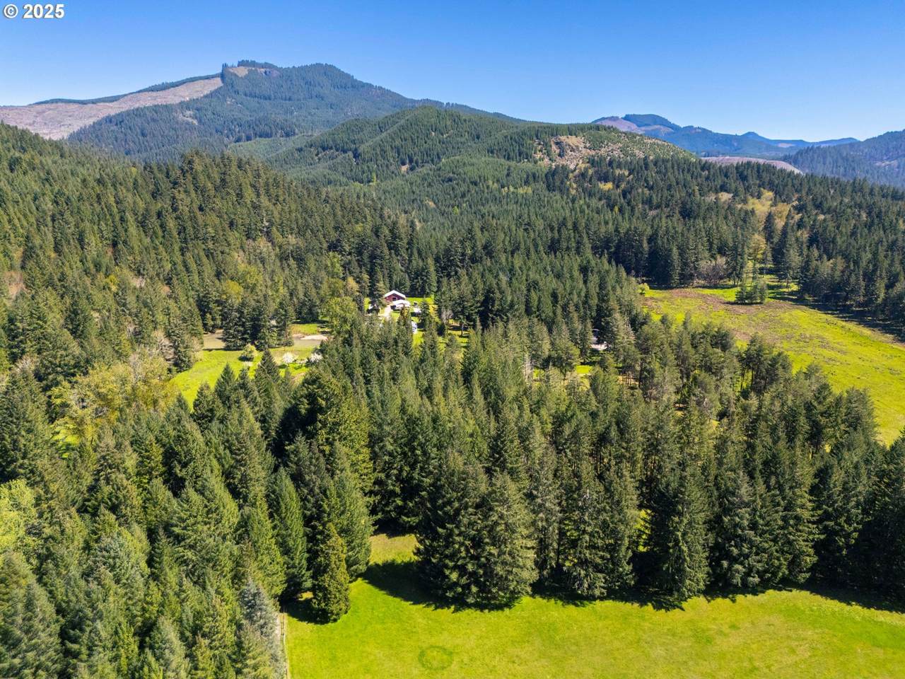 https://bt-photos.global.ssl.fastly.net/portland/1280_boomver_1_590443754-2.jpg