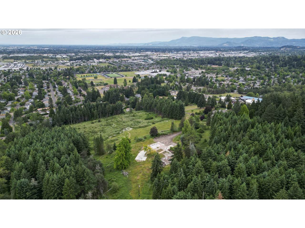https://bt-photos.global.ssl.fastly.net/portland/1280_boomver_1_590600199-2.jpg