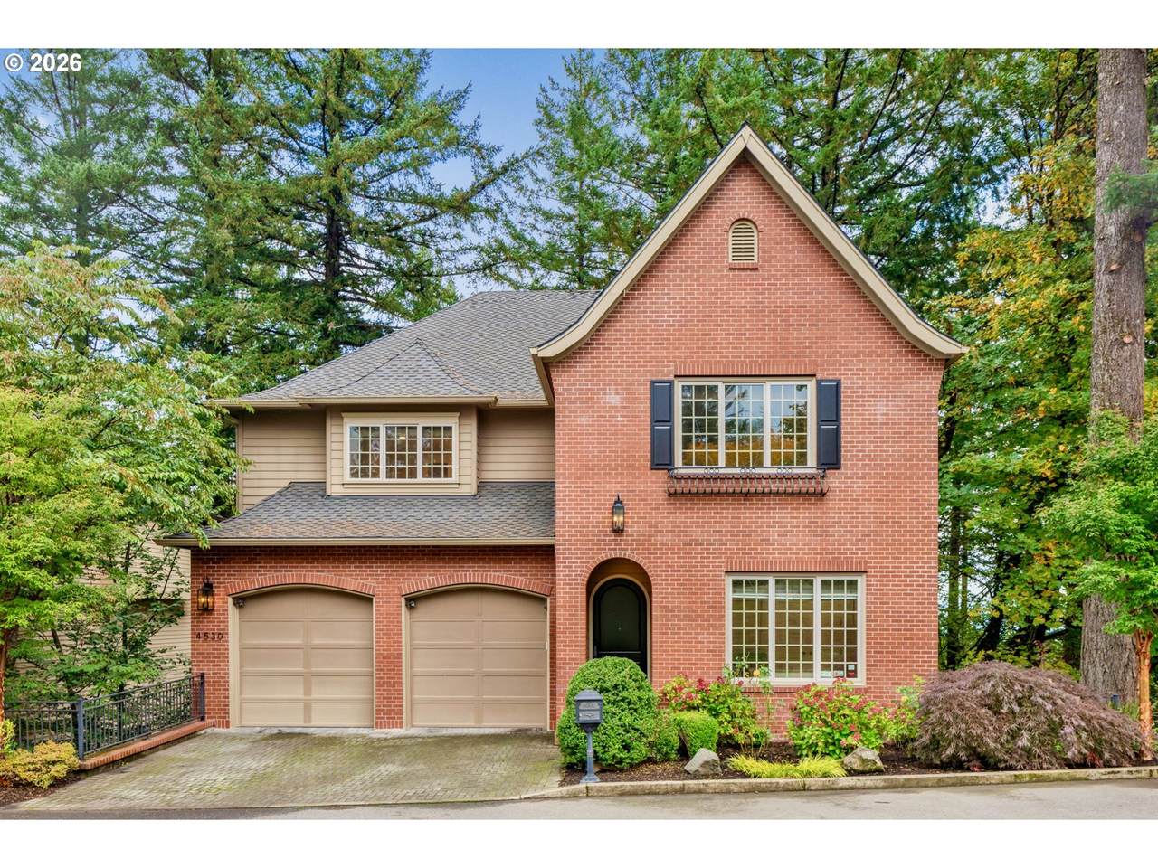 4530 Council Crest Dr - Photo 1