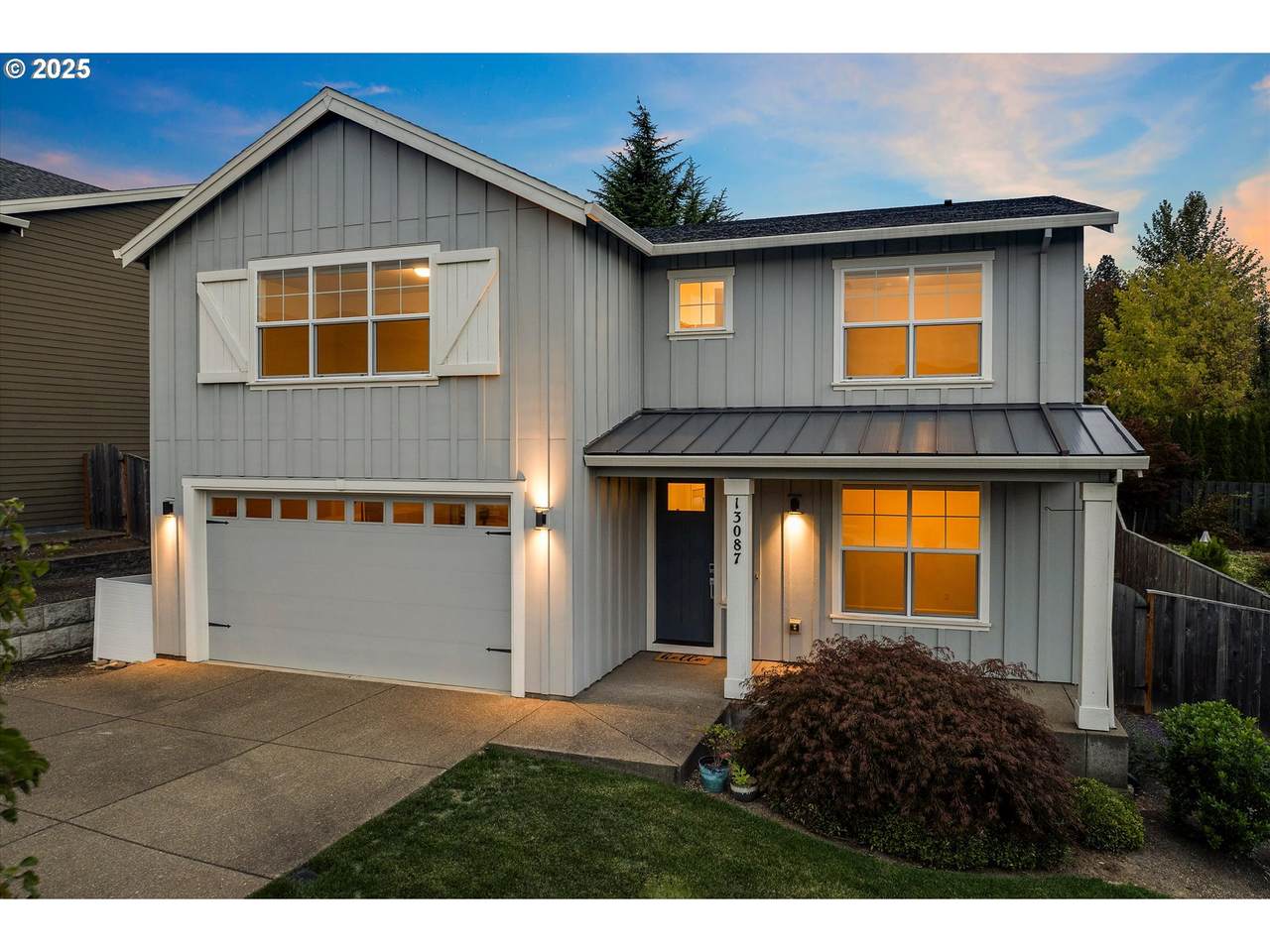 13087 Gateway Dr - Photo 1