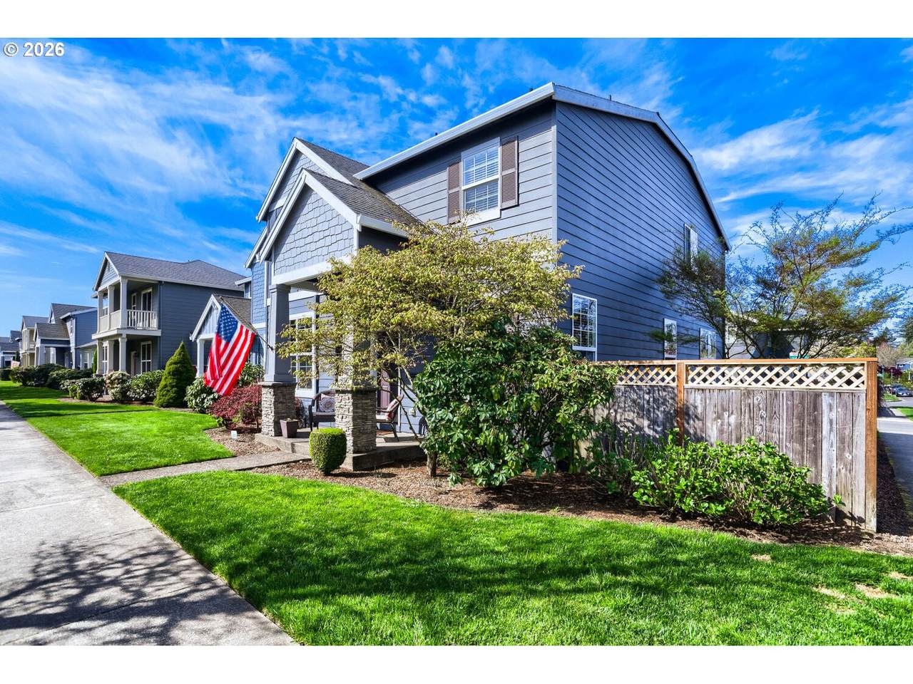 https://bt-photos.global.ssl.fastly.net/portland/1280_boomver_1_591616712-2.jpg