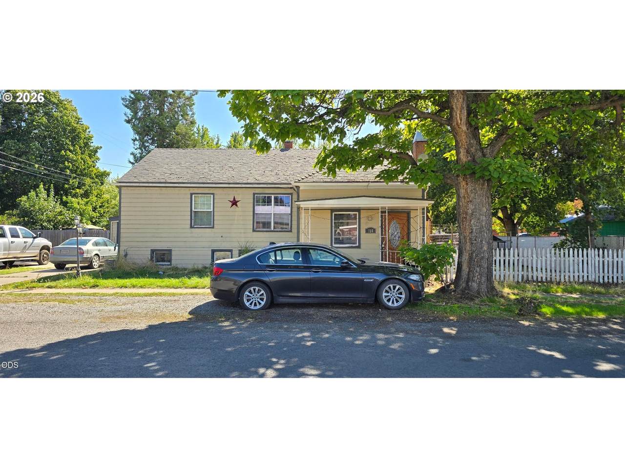 156 Ash St - Photo 1