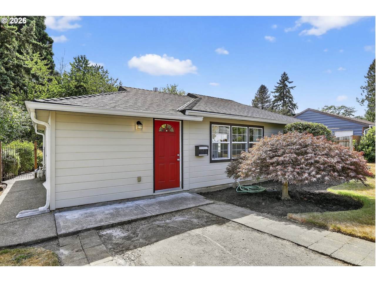https://bt-photos.global.ssl.fastly.net/portland/1280_boomver_1_594739604-2.jpg