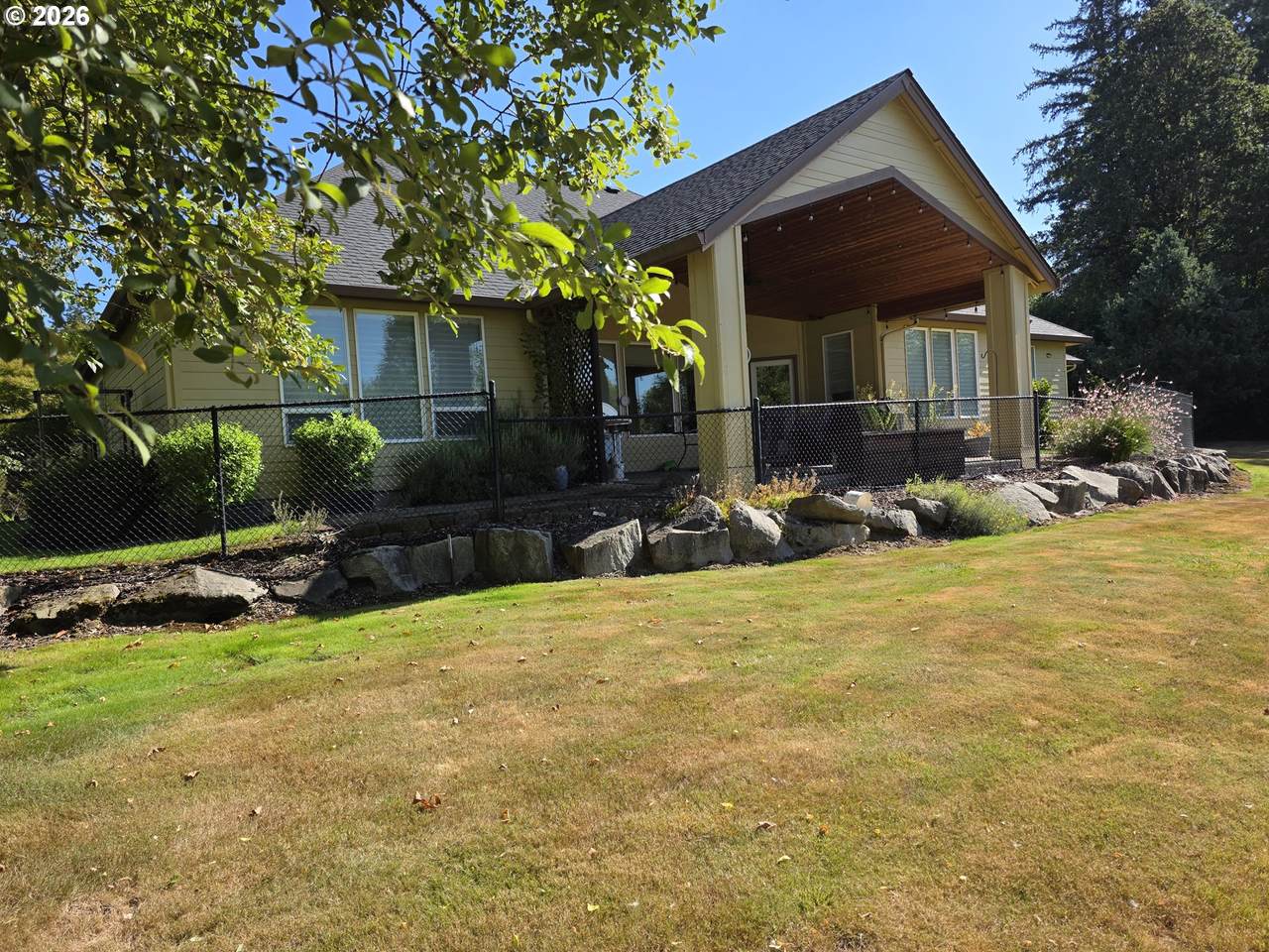 https://bt-photos.global.ssl.fastly.net/portland/1280_boomver_1_594909968-2.jpg