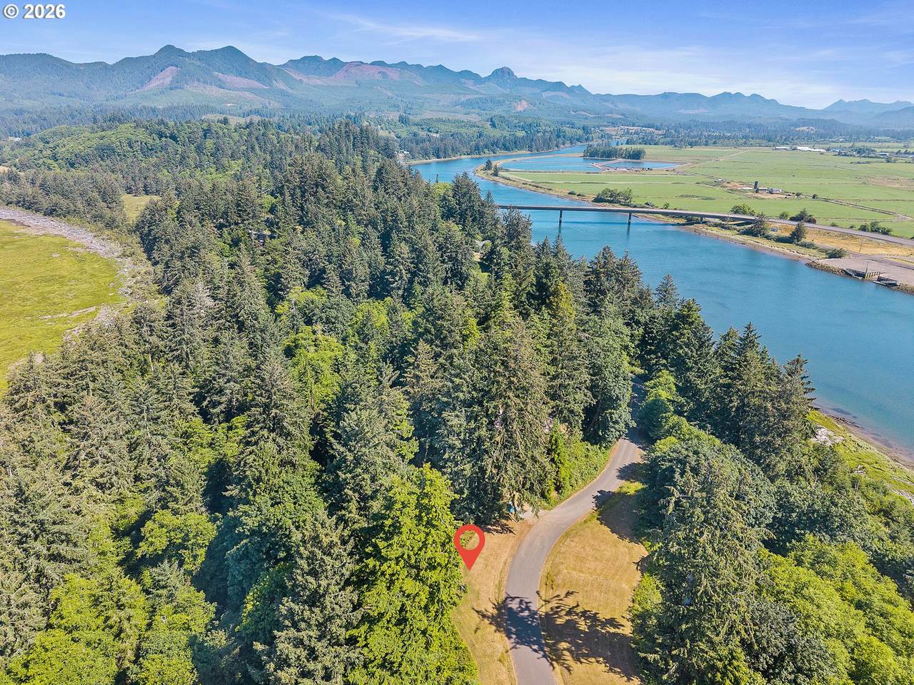 https://bt-photos.global.ssl.fastly.net/portland/1280_boomver_1_594973759-2.jpg