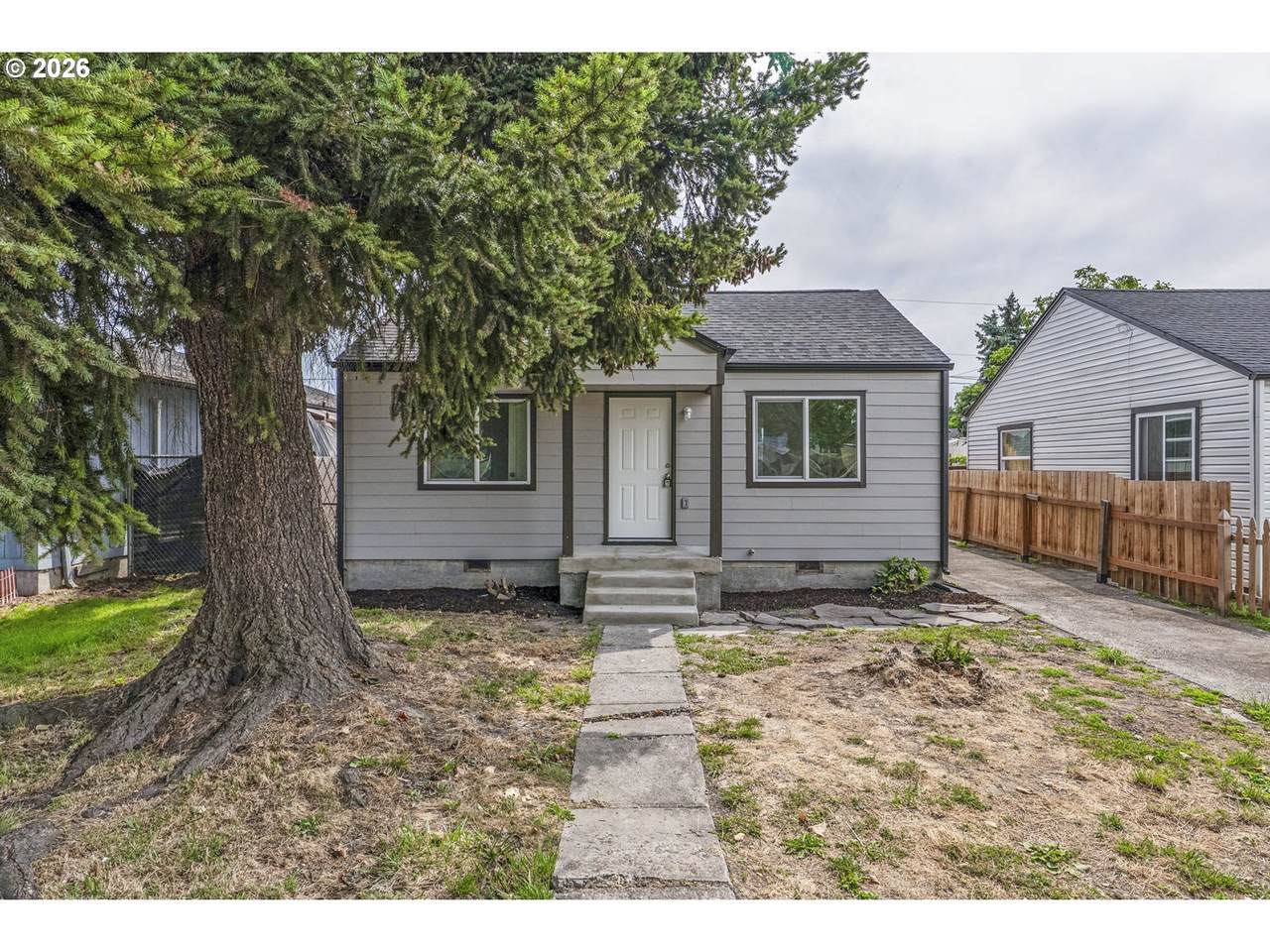 256 28TH Ave - Photo 1