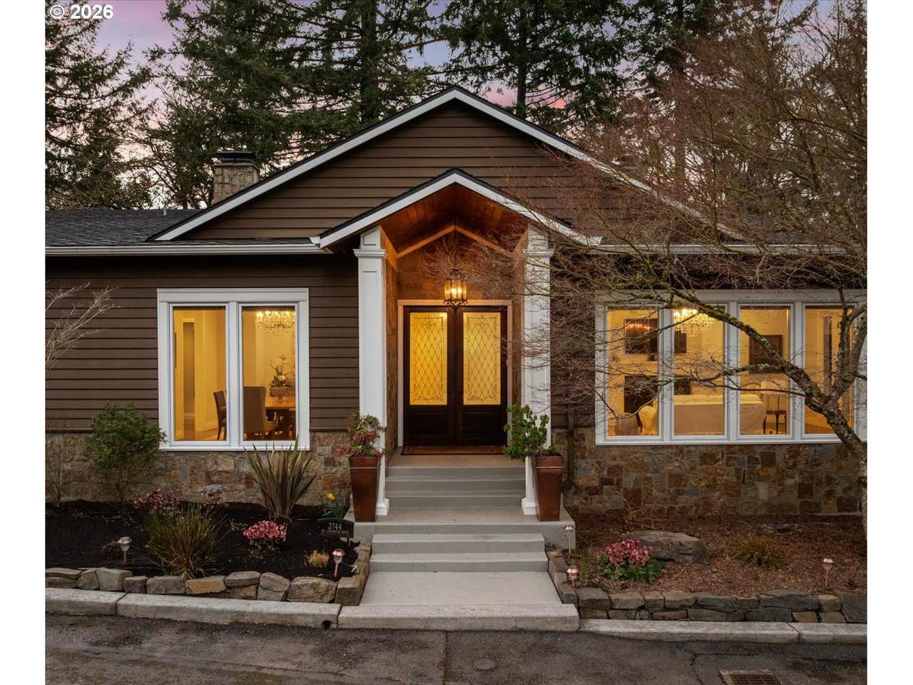 https://bt-photos.global.ssl.fastly.net/portland/1280_boomver_1_597281350-2.jpg
