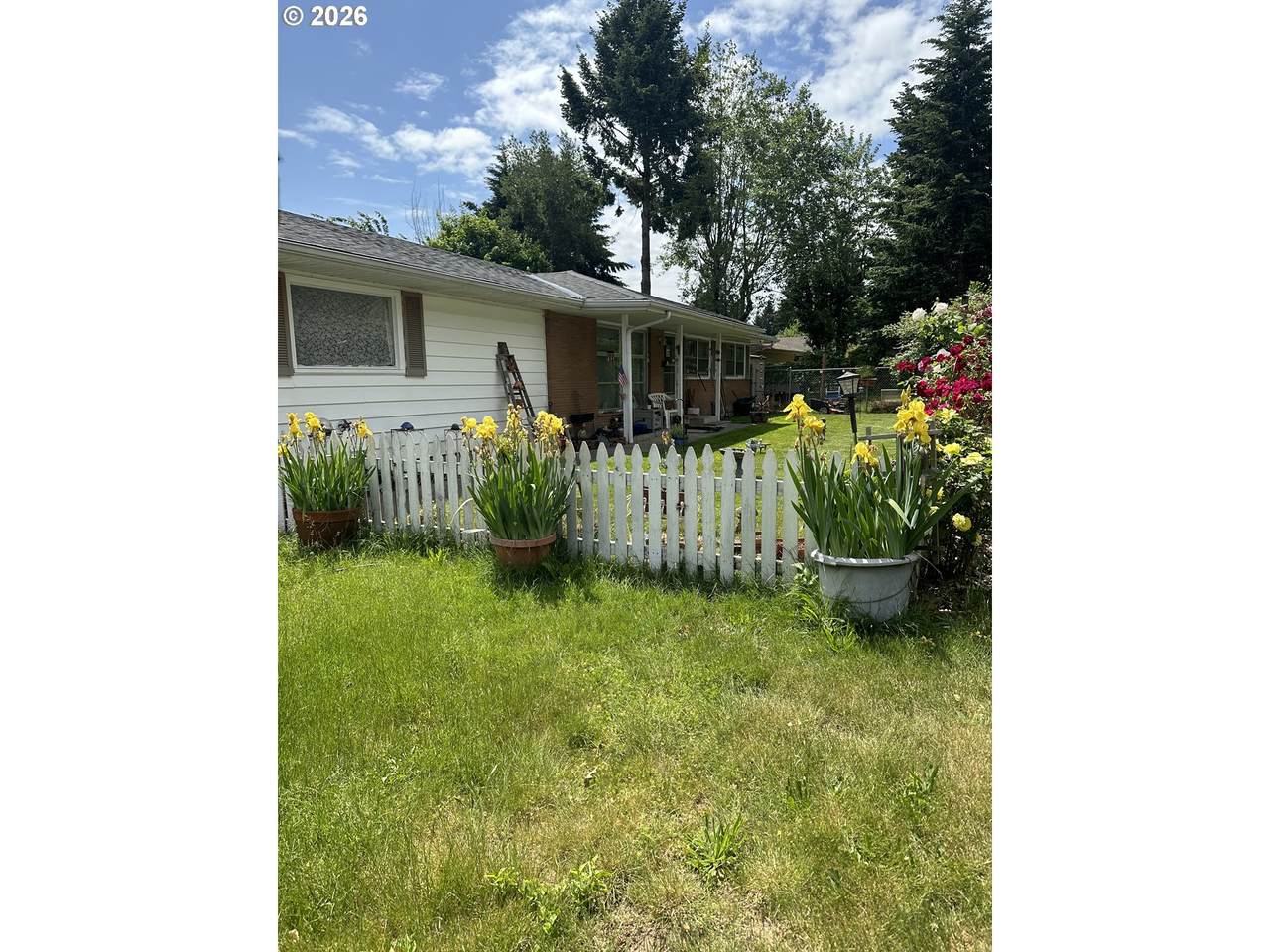 3714 62ND Ave - Photo 1