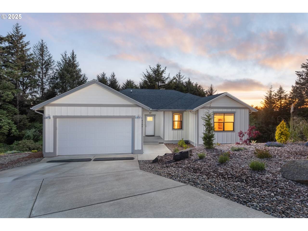 4145 Inlet Ave - Photo 1