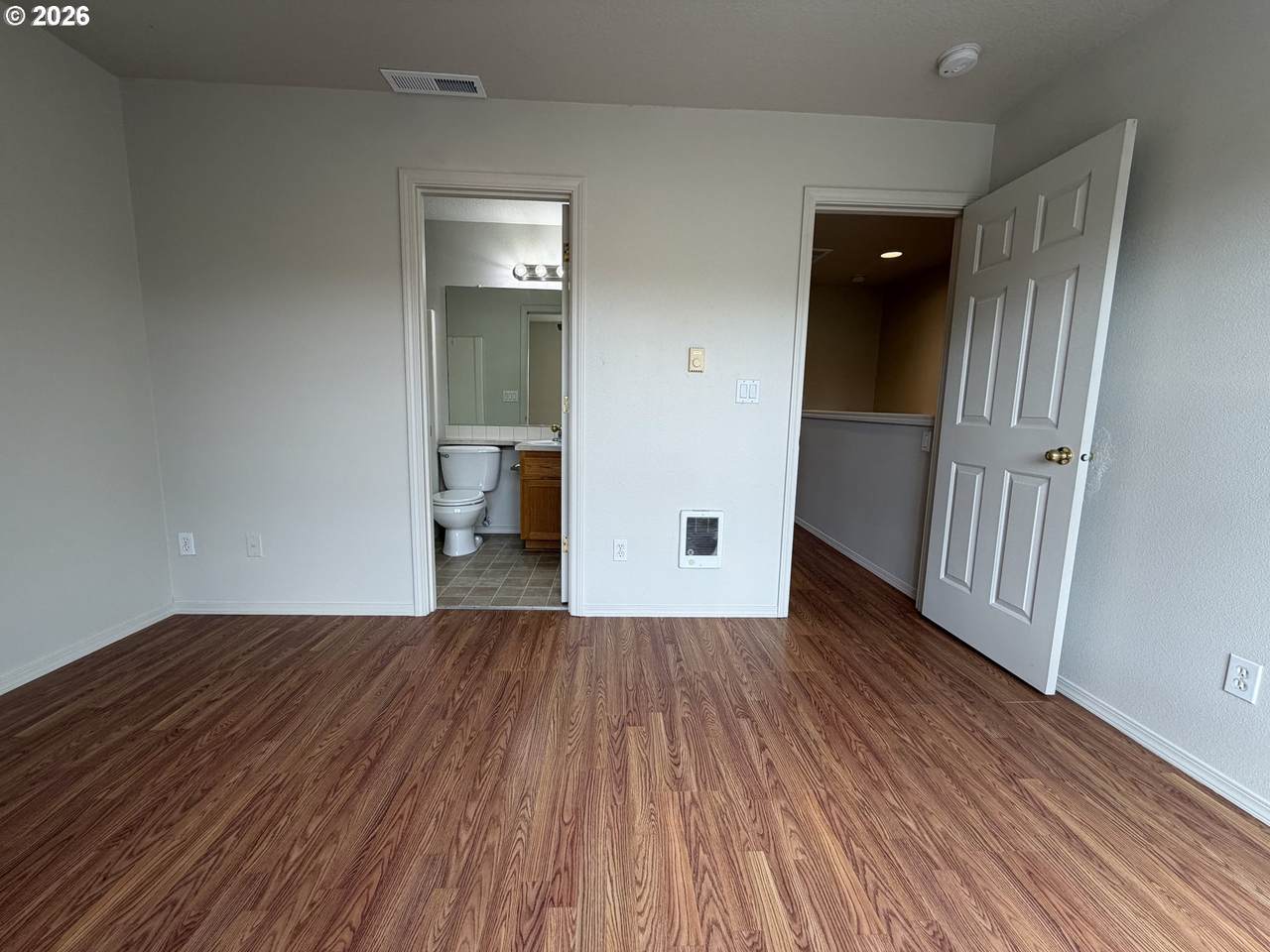 https://bt-photos.global.ssl.fastly.net/portland/1280_boomver_1_599623960-2.jpg