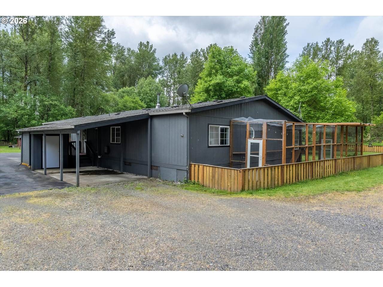 https://bt-photos.global.ssl.fastly.net/portland/1280_boomver_1_599755371-2.jpg