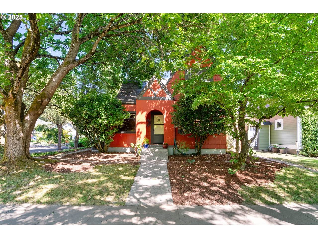 2406 30TH Ave - Photo 1