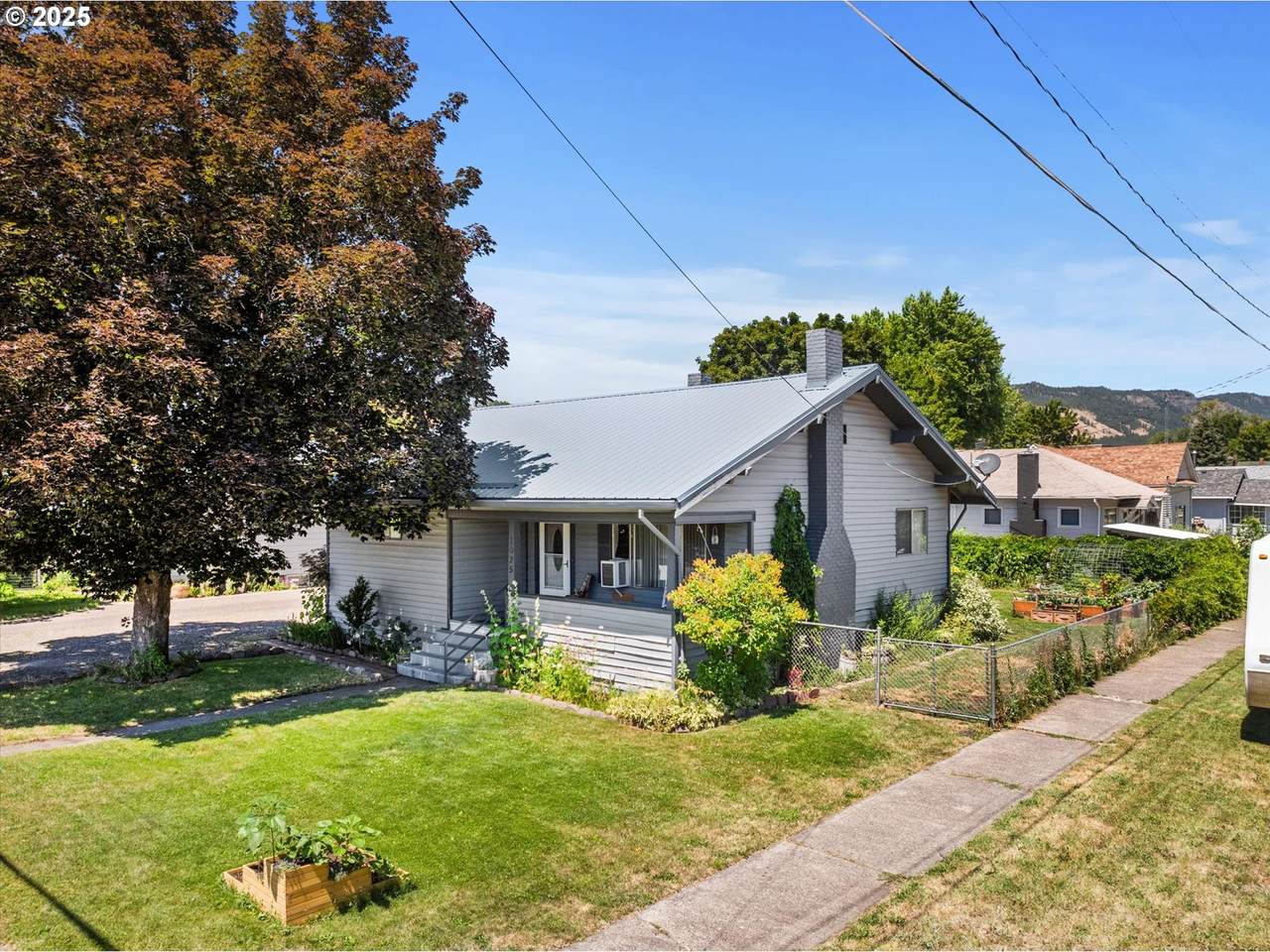 1025 Y Ave - Photo 1