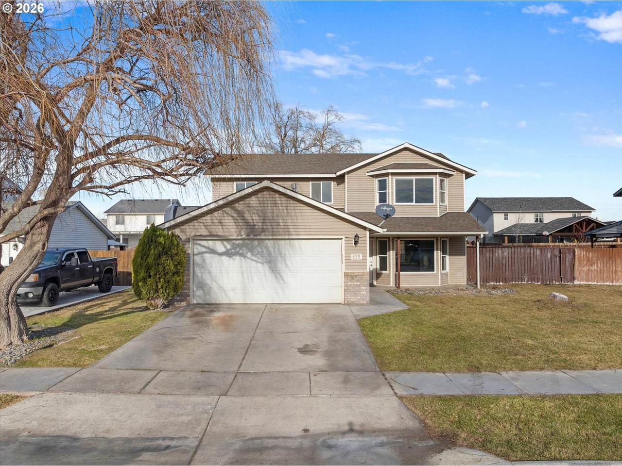 639 Browning Ave - Photo 1