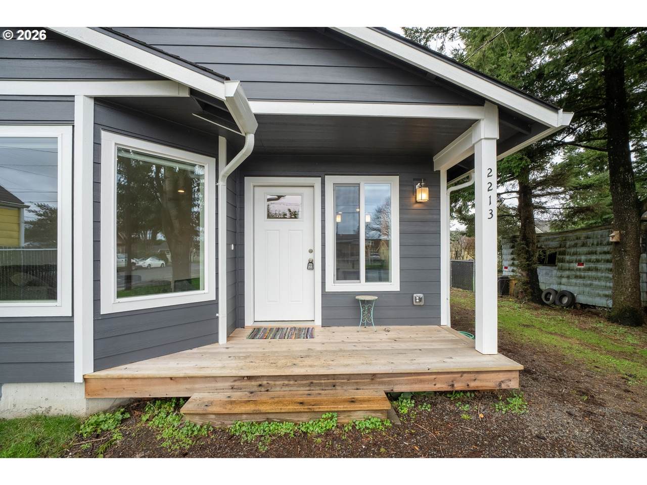 https://bt-photos.global.ssl.fastly.net/portland/1280_boomver_1_603513788-2.jpg